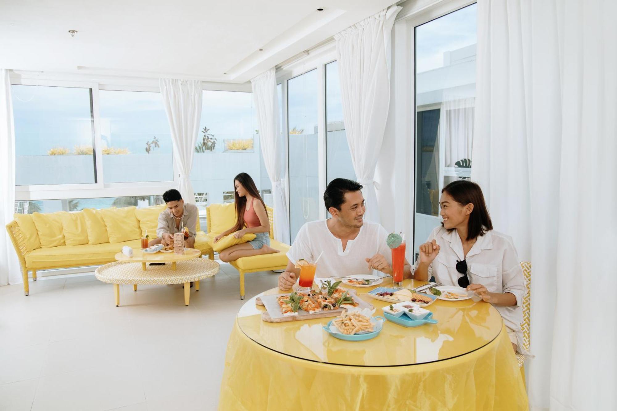 Astoria Current Hotel Manoc-Manoc Kültér fotó